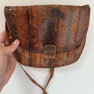 Elegant Brown Snakeskin Crossbody Bag